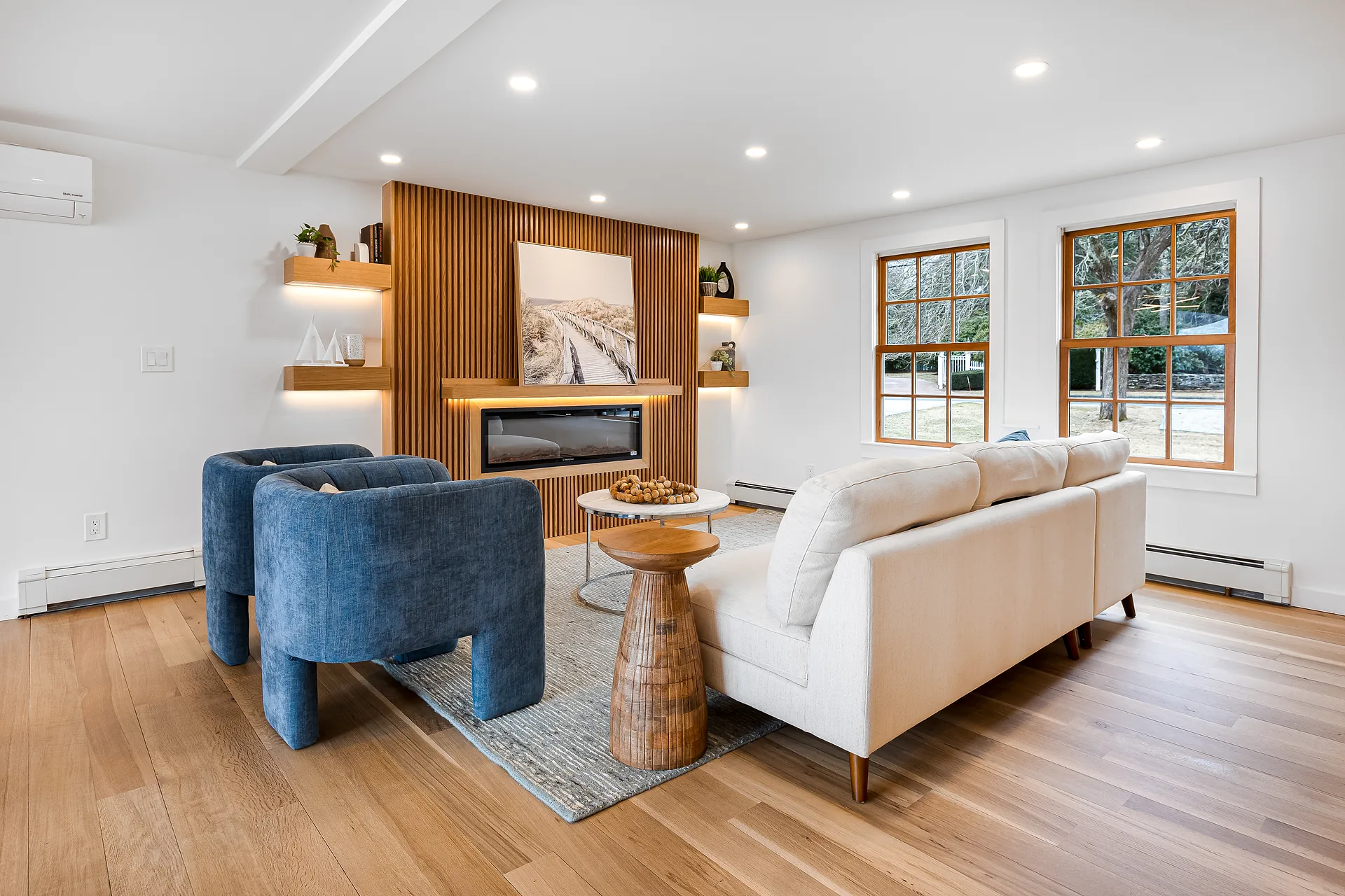 Prospera Home Solutions crown molding installation in Utah with elegant interior trim detail